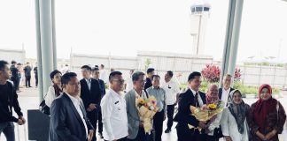 Menko Yusril Kunjungi Batam, Bupati Anambas Aneng Jalin Koordinasi Demi Kemajuan Daerah