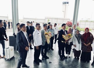 Menko Yusril Kunjungi Batam, Bupati Anambas Aneng Jalin Koordinasi Demi Kemajuan Daerah