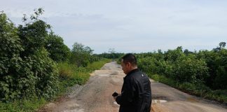 Jalan Kampung Bunsur–Mengkapan Rusak Parah, DPRD Siak Desak Pemerintah Segera Diperbaiki