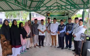 Sekda Lingga Dampingi JCH di Asrama Haji Batam, Titip Doa untuk Daerah di Tanah Suci
