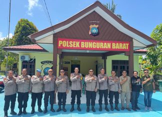 Tinjau Harkamtibmas dan Motivasi Personil, Kapolres Natuna Kunjungi Polsek Bunguran Barat