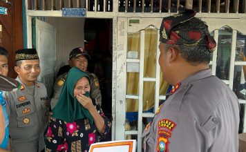 Kapolres Lingga Salurkan Bantuan untuk Korban Kebakaran di Senayang, Sampaikan Duka untuk Almarhum Sahrudin