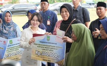 Peduli Lansia, Li Claudia : Ini Bukan Soal Angka Tapi Bukti Sayang Kami