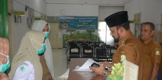 Bupati Al-Farlaky Sidak Puskesmas Pante Bidari Temukan Kekurangan Dokter