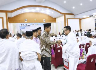 Lepas 239 Jemaah Calon Haji Asal Medan, Rico Waas : Jaga Kesehatan dan Fokus Jalankan Ibadah