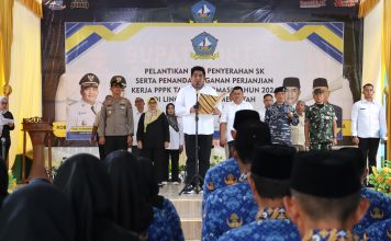 53 PPPK Resmi Dilantik, Bupati Roby: “Ini Awal Pengabdian yang Sesungguhnya”