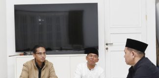 Rico Waas Hadiri Tahlilan dan Sampaikan Rasa Duka Mendalam Atas Wafatnya Kakak Wakil Wali Kota Medan