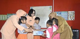 Yasarini Lanud RSA Natuna Tebar Buku, Tanamkan Cinta Literasi Sejak Dini di Ujung Utara Indonesia