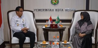 Rico Waas Dukung Koperasi Wanita Usaha Indonesia untuk Pemberdayaan UMKM di Medan