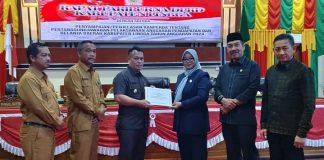 Bupati Lingga Hadiri Rapat Paripurna DPRD, Bahas Tiga Ranperda Strategis dan Pertanggungjawaban APBD 2024