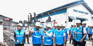 Dirut Distributor PLN Kunjungi PLTD Bengkalis, Wabup Harapkan Listrik Bawah Laut Segera Terealisasi