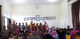 Sambut Hari Bhayangkara ke-79, Polres Natuna Gelar Bakti Sosial di SLB Negeri Natuna