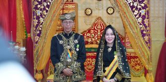 Kepala dan Wakil Kepala BP Batam Resmi Ditabalkan Gelar Adat oleh LAM Kepri Kota Batam