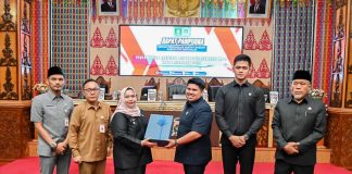 Bupati Kasmarni Sampaikan Ranperda Pertanggungjawaban Pelaksanaan APBD 2024 Dalam Sidang Paripurna DPRD Kabupaten Bengkalis