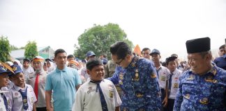 Satpol PP Go To School Terus Berlanjut, Ini Pesan Rico Waas Terhadap Pelajar SMP Negeri 5 Medan