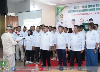 Pimpinan dan Anggota DPRD Hadiri Pengukuhan DPD APKASINDO Kab. Bengkalis Periode 2025-2030