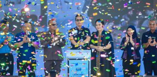 Gebyar Pendidikan dan Kebudayaan Berlangsung Meriah dan Seru, Rico Waas Serahkan IIjazah Program Tebus Ijazah dan Launching Regrouping Sekolah