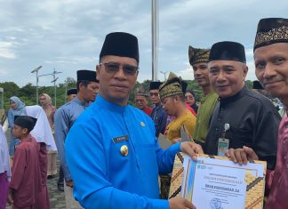 Anambas Beri Penghargaan kepada Desa Berprestasi dan Tokoh Pemberdayaan Masyarakat