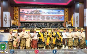 Wakil Ketua DPRD Bengkalis Menghadiri Rapat Paripurna HUT Kota Pekanbaru Ke -241