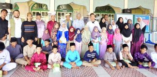 Ketika Tangan Kecil Menerima Cinta, Santunan Bermakna dari BWS (Bang Wan Safri)