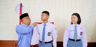 Wagup Kepri Nyanyang Lepas Calon Paskibraka Nasional Bagas dan Thifaal Menuju Istana