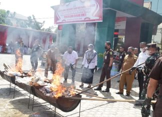 Sekda Aceh Timur Hadiri Pemusnahan Barang Bukti