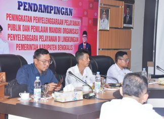 Bupati Kasmarni Tegaskan dalam Penerapan Layanan Publik Harus Memperhatikan 6 Prinsip Pelayanan
