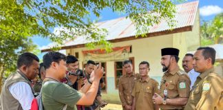 Bupati Al- Farlaky Segera Kirim Mobiler Untuk SDN Seunebok Kandang