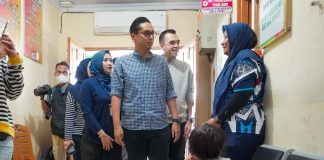 Rico Waas Tegaskan Puskesmas Wajib Bantu Warga yang Tidak Bisa Daftar Berobat Melalui JKN