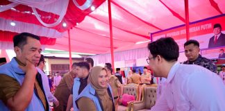 Bupati Kasmarni Ikuti Peresmian Koperasi Merah Putih di Desa Bumbung Bathin Solapan