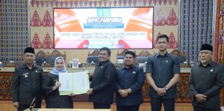 Bupati Bengkalis Sampaikan Ranperda Pertanggungjawaban Pelaksanaan APBD 2024
