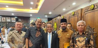 Hadiri Rapat Dengan Menteri ESDM, Bupati Al- Farlaky Paparkan Kondisi Lapangan Minyak Rakyat Aceh Timur