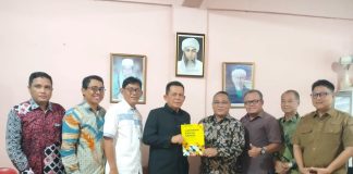 Gubernur Ansar Terima Laporan Kinerja Komisi Informasi Kepri, Tegaskan Komitmen Dukung Keterbukaan Publik