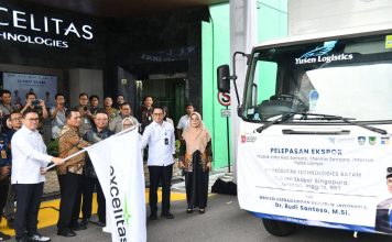 Mendag dan Gubernur Kepri Lepas Ekspor Produk Teknologi Tinggi PT Excelitas Technologies Batam ke Empat Negara