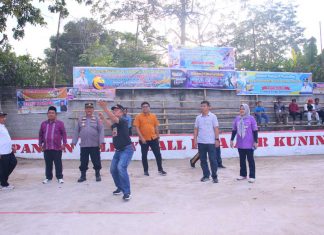 Di Awali Servis Pertama, Elzadaswarman Buka Turnamen Voli P3A Cup X