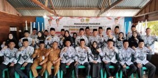 Hadir di Acara Pengukuhan PGRI Lingga 2025–2030, Ini Pesan Penting Sekda H. Armia