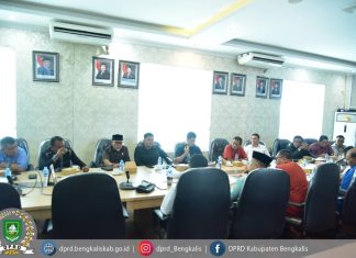 Tindak Lanjut Biaya Penyeberangan Ambulans, Komisi II Gelar Rapat Kerja