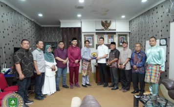 Komisi I Gelar Rapat Kerja Sinkronisasi Regulasi Bersama DPMDDUKCAPIL Provinsi Riau