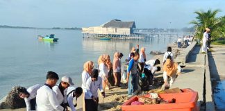 TNI AL Lanal Ranai Turut Sukseskan Gerakan Natuna Bersih Jelang HUT ke-80 RI