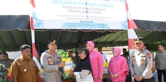Gerakan Pangan Murah Polres Aceh Timur Disambut Antusias Warga