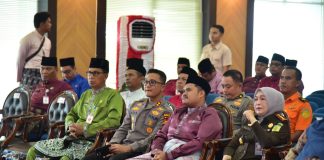 Ketua DPRD Bengkalis Hadiri Pidato Kenegaraan RI di Ruang Rapat Dang Merdu