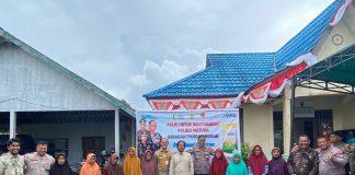 Hari Juang Polri, Polres Natuna Gelar Bakti Sosial, Bakti Kesehatan dan Gerakan Pangan Murah di Desa Tapau