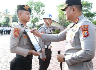 Kapolres Aceh Timur Pimpin Upacara PTDH In Absentia Satu Personel