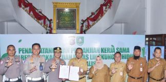 Kasmarni Sambut Baik serta Apresiasi Program Pembayaran SIM dan SKCK Lewat Bank Sampah