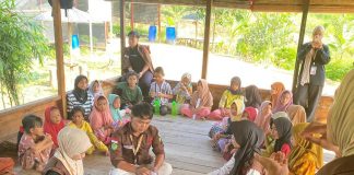 DEMA FTIK Luncurkan Program Pojok Baca di Desa Rantau Panjang untuk Tingkatkan Minat Baca Anak