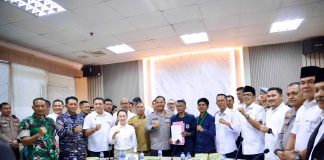 Kapolda Kepri Utamakan Dialog Persuasif Dalam Menyerap Aspirasi Mahasiswa di Batam