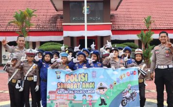 Satlantas Polres Lingga Gelar “Polisi Sahabat Anak” Bersama Siswa SDN 2 Singkep
