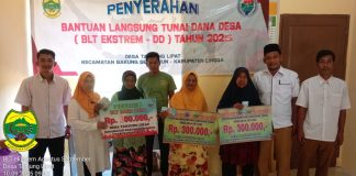 Pemdes Tanjung Lipat Salurkan BLT-DD Agustus & September 2025 kepada 14 KPM