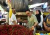 Dampingi Pj Gubri Monitoring di Pasar Terubuk, Pjs Bupati Bengkalis Sampaikan Kestabilan Harga dan Komitmen Pemerintah Daerah