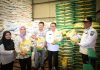 Pj Gubri Bersama Pjs Bupati Bengkalis Tinjau Gudang Bulog, Stok Beras Sampai Akhir Tahun Sudah Terpenuhi